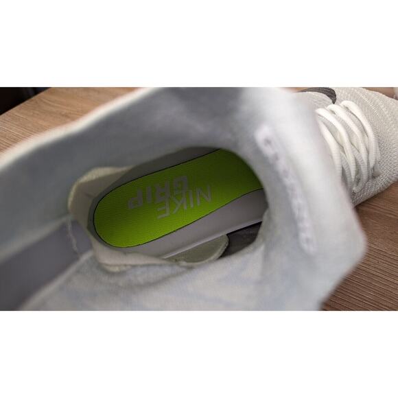 Nike Alpha Menace Elite 2 Flyknit Football Cleats White AO3374-101 Men's 15 - Picture 9 of 9